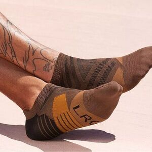 Sz US 10-11 Large Men's Low Sock The Last Hunt cocoa black On running